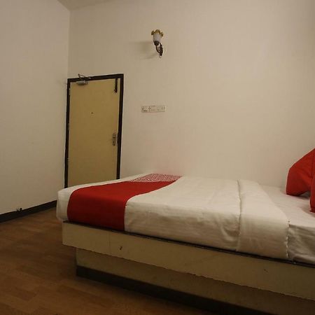 Oyo Flagship 40509 Hotel Mps Residential Tower Tirupur Kültér fotó