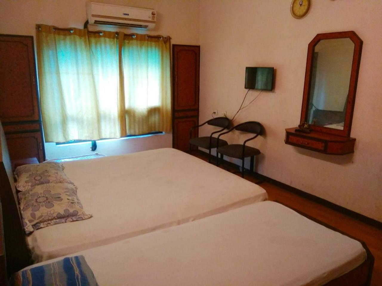 Oyo Flagship 40509 Hotel Mps Residential Tower Tirupur Kültér fotó