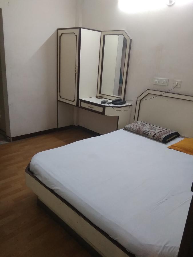 Oyo Flagship 40509 Hotel Mps Residential Tower Tirupur Kültér fotó