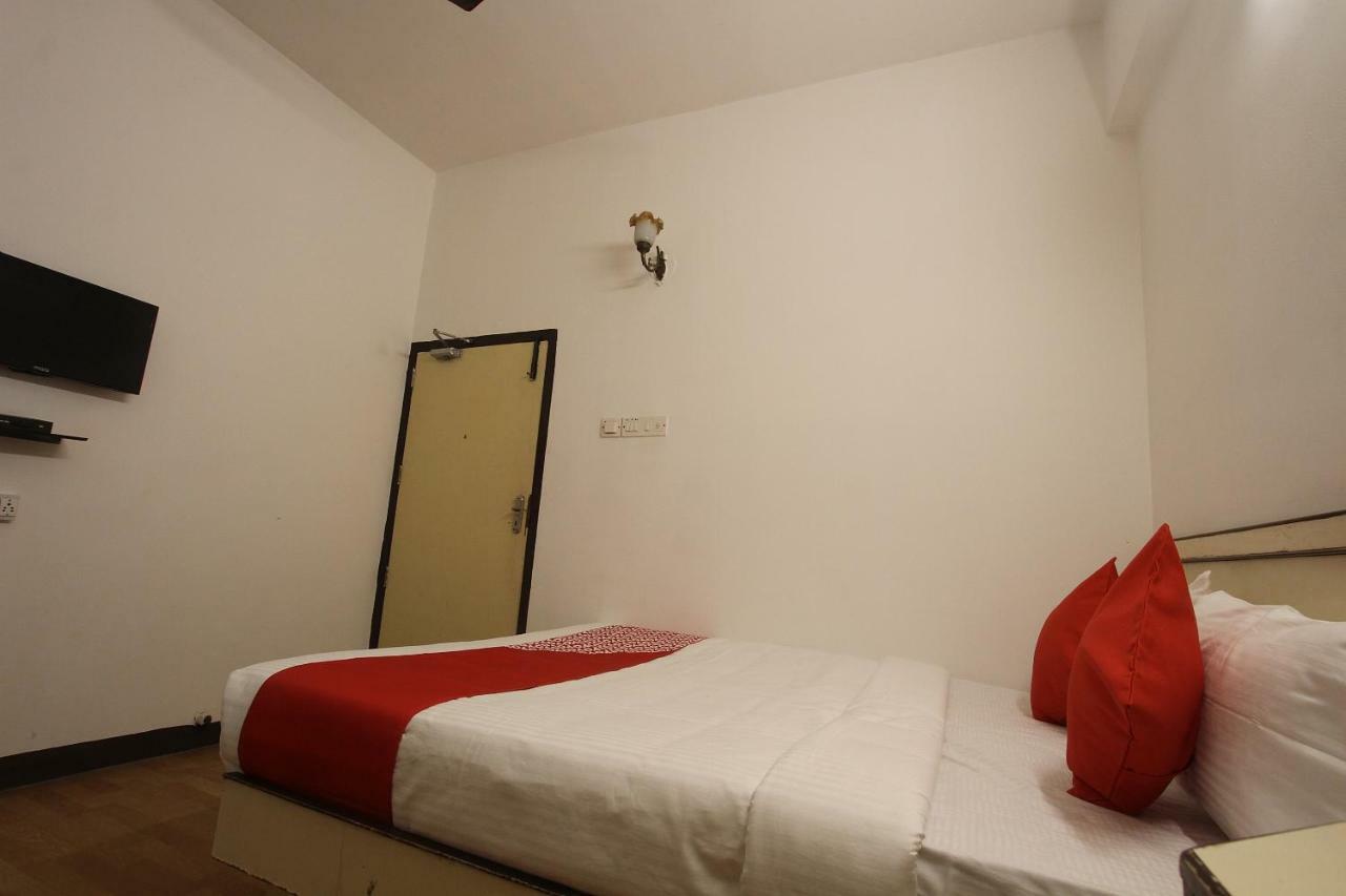 Oyo Flagship 40509 Hotel Mps Residential Tower Tirupur Kültér fotó