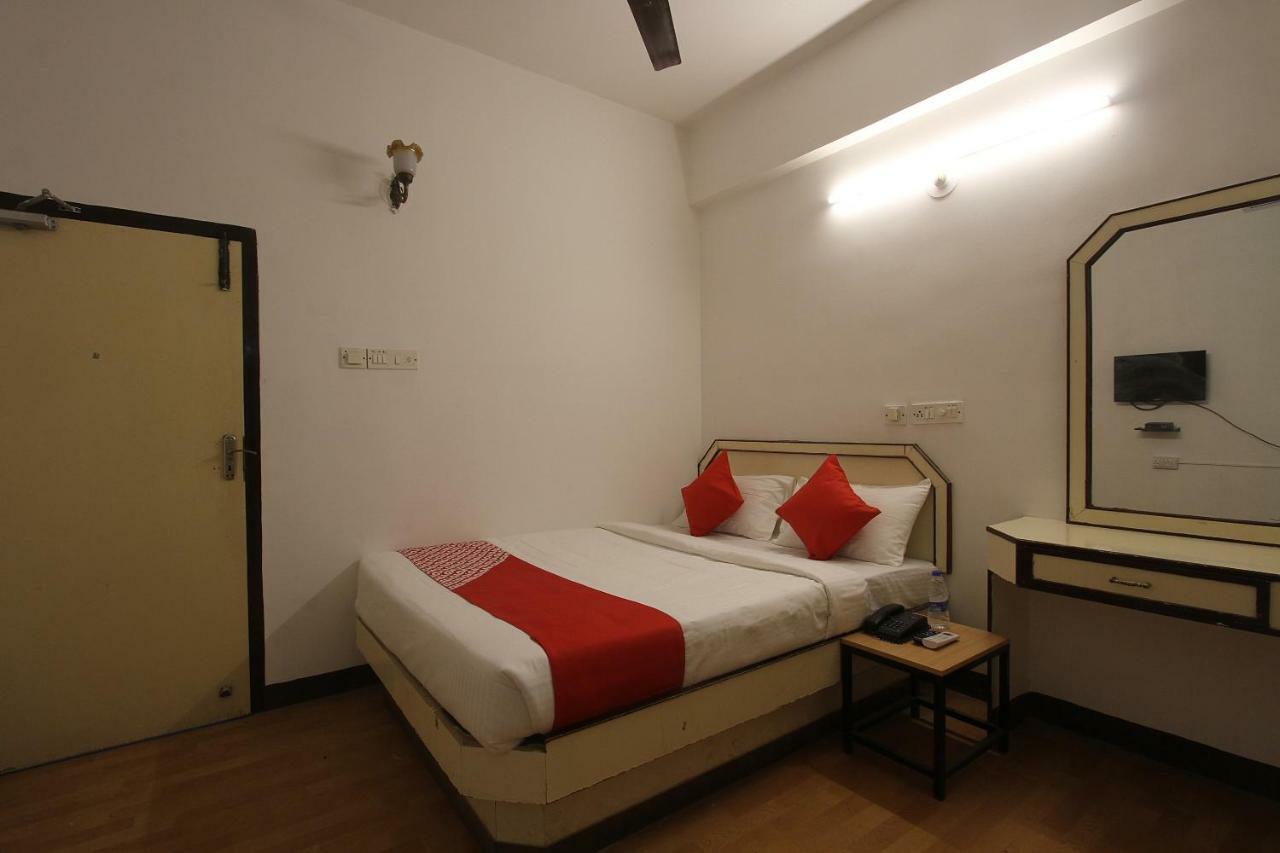 Oyo Flagship 40509 Hotel Mps Residential Tower Tirupur Kültér fotó